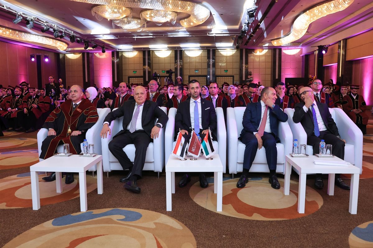حفل تخرج طلاب جامعة الشرق الأوسط الأردنية في مصر