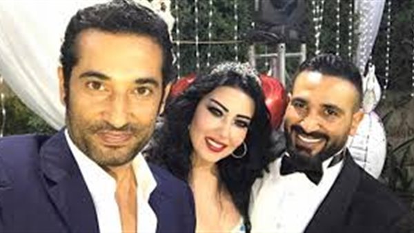 انفصال أحمد سعد وسمية الخشاب..ورسالة مؤثرة تكتب النهاية (صور)