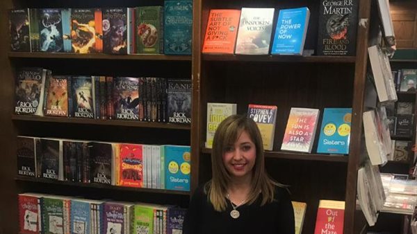 كتاب The Unspoken Voices لسالي روحي الأعلى بيعا بمكتبات مصر الكبرى(صور)