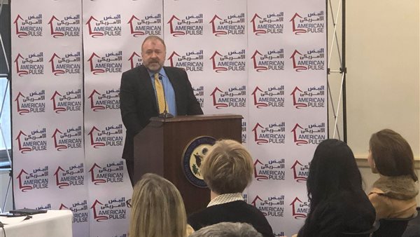 مايكل ولار: قطر ترشي جامعة سياسيين أمريكا بـ300 مليون دولار