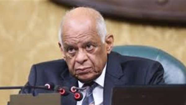 تعديل الدستور..اللجنة التشريعية توافق نهائيا على التعديلات 