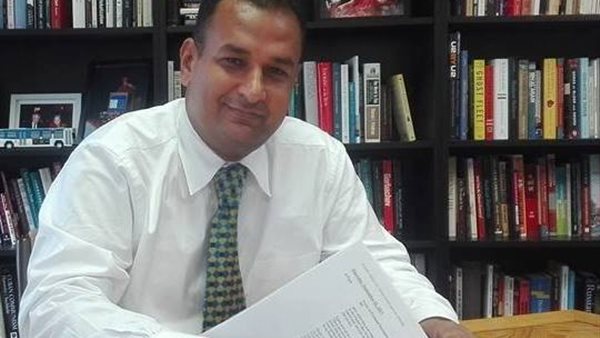 مقترح بإنشاء شركة موحده لنقل العاملين بوزارة الطيران لتوفير 100 مليون جنيه