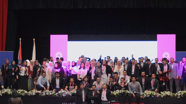 مؤسسة جائزة هولت تختار أفضل ثمان شركات ناشئة طلّابية مصرية خلال