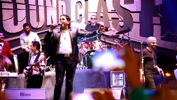 أغنية جديدة من مسار إجباري وأحمد شيبة تدعو المواطنين للمشاركة في استفتاء تعديل الدستور(فيديو)