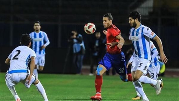 انتهاء أزمة حضور الجماهير لمباراة الأهلي وبيراميدز