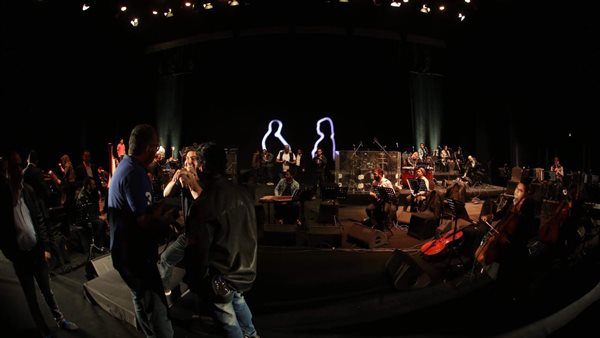 تجهيزات حفل كارول سماحة بمسرح المنارة للقاء العندليب (صور)