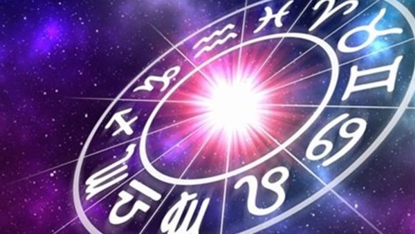 حظك اليوم الاربعاء 24\4\2019 وتوقعات الابراج اليومية مهنيا وصحيا وعاطفيا وماليا واجتماعيا