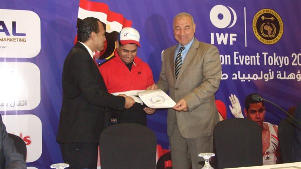 محمد إيهاب :طموحي اليوم الحصول علي أفضل لاعب ببطولة افريقيا لرفع الأثقال