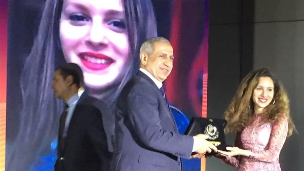 «العربية للعلوم والنقل البحري» تُكرِّم جميلة عوض 