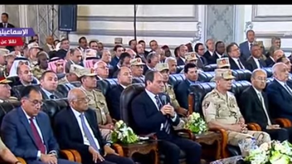 السيسي يهنئ المصريين بمناسبة حلول شهر رمضان (فيديو)