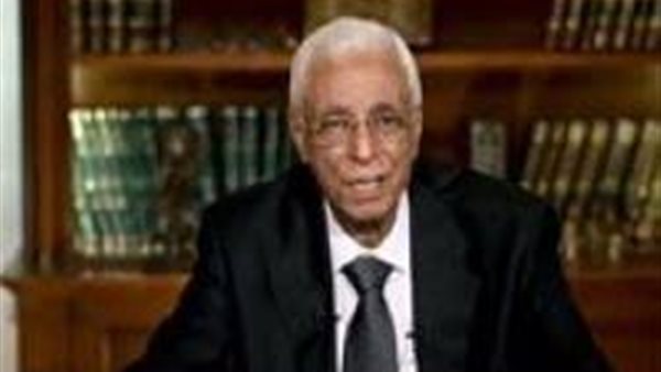 حسام موافي: انصح مرضى الصداع النفسي الاعتكاف في المسجد ساعة ونصف (فيديو)