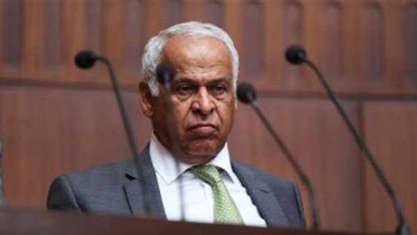 فرج عامر: الأهلي بيكسب بالحكام.. وحسبي الله في اللي بوظ الكورة المصرية(فيديو)