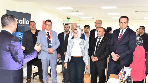وزيرة الصحة : استقدام خبراء من اليابان لتدريب الفرق الطبية على رأس العمل خلال الأيام القليلة المقبلة(صور)