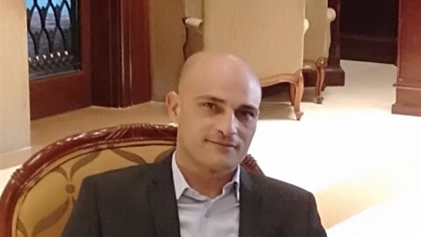 اقتصادى يشيد بتدشين البترول نظام مؤسسى لتأهيل واختيار وتقييم العنصر البشرى بالوزارة 