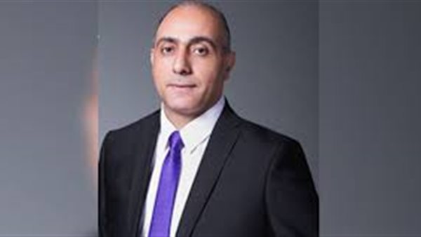 حاتم بطيشة: «كلمات المعلق لازم تكون موزونة بميزان الدهب» (فيديو) 