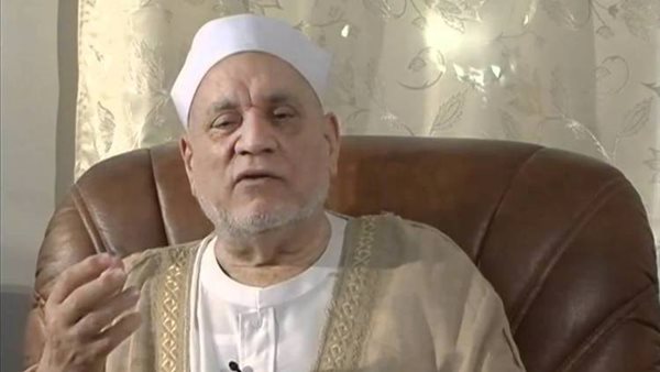 أحمد عمر هاشم:  الرسول كان يحب الشعر ويسمعه لكنه لم يلقه (فيديو)