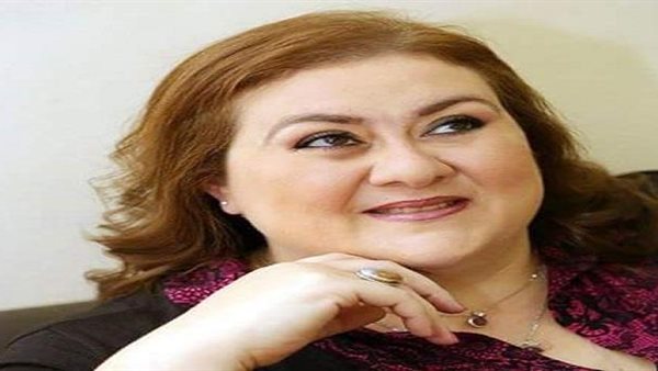 خبيرة طاقة: كشف تفاصيل حياتك الشخصية يقلل الرزق (فيديو)