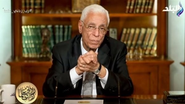 حسام موافي: ارتفاع كرات الدم البيضاء مؤشر الإصابة بالسرطان (فيديو)