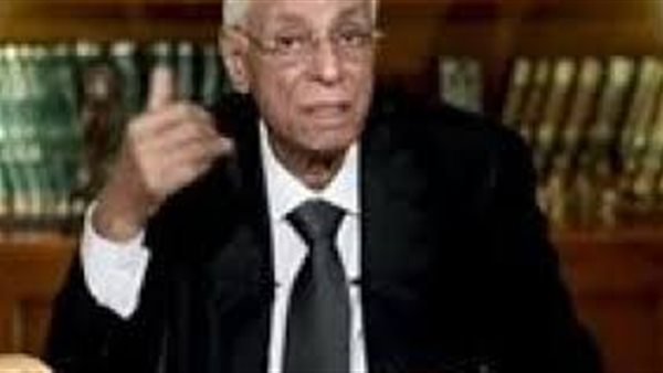 حسام موافي يطالب بعمل تحليل «صورة دم» لجميع الموظفين والطلاب (فيديو)