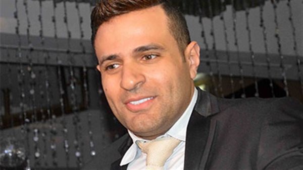 محمد نور: أرفض ظهور زوجتي في أي عمل فني أو لقاء إعلامي (فيديو)