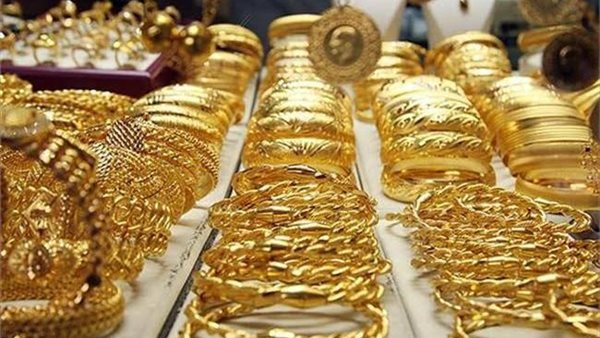 أسباب انخفاض أسعار الذهب 7 جنيهات (فيديو)
