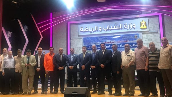 رئيس لجنة الشباب والرياضة بمجلس النواب ونائب الوزير في نهائيات بطولة الجمهورية لقري مراكز الشباب بالأسكندرية (صور)