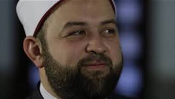 يسري عزام يكشف طرق تعظيم النبي (فيديو) 