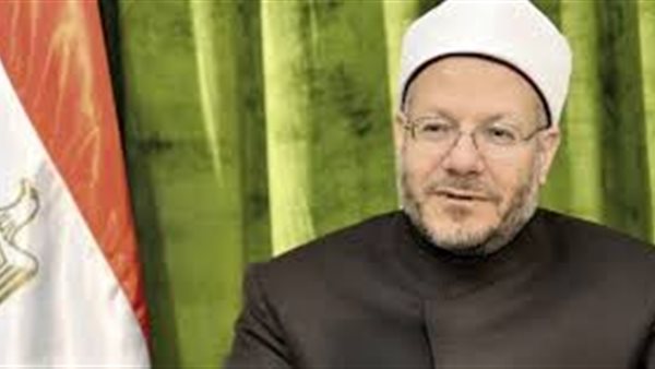 المفتي: نجيب على أسئلة المواطنين ب ١٢ لغة مختلفة