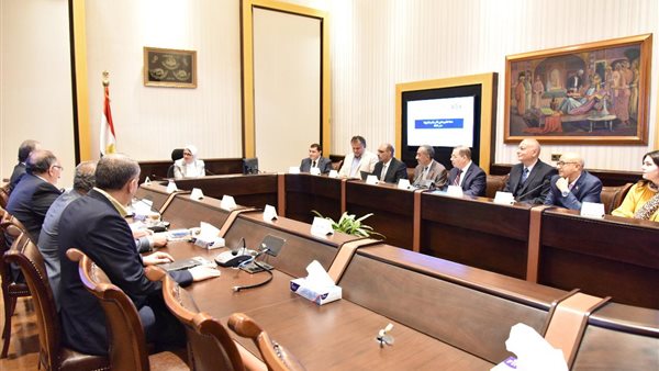 وزيرة الصحة تتابع استعدادات التأمين الطبي لبطولة كأس الأمم الأفريقية (صور)