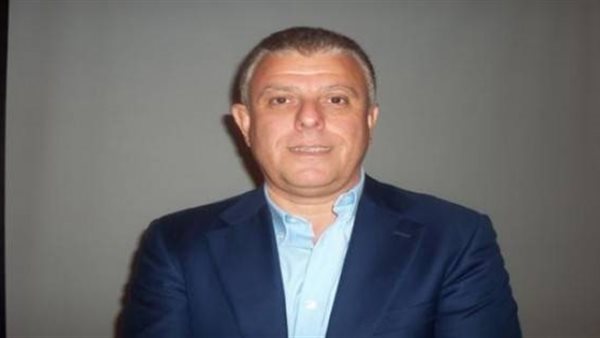 عميد طب عين شمس: هجرة الأطباء للخارج سبب كبير في حدوث عجز في أعدادهم بمصر