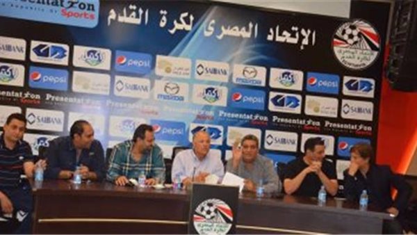 خبير قانوني يوضح من يدير اتحاد الكرة بعد استقالات اعضائه