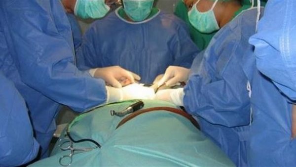 تفاصيل عملية جراحية صعبة استمرت 15 ساعة بالمعهد القومي للكبد