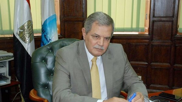 الشركة القابضة تستجيب لـ «حقائق وأسرار» على الهواء لحل أزمة المياه في دشنا (فيديو) 