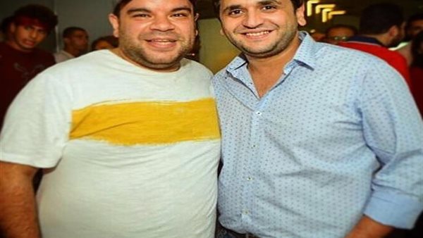 مصطفى خاطر عن محمد عبدالرحمن: مكنتش ببصله لما جالي مسرح الجامعة(فيديو)