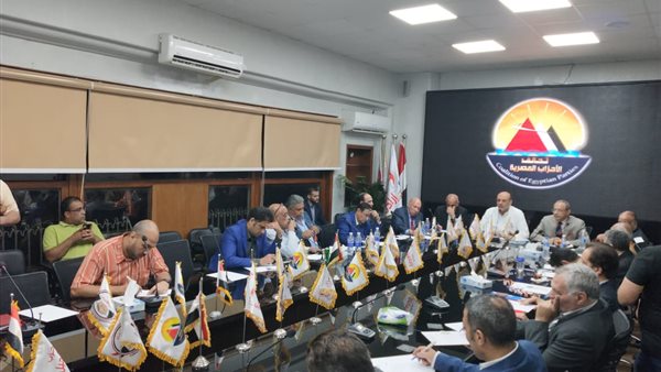 تحالف الأحزاب المصرية يناقش جدول أعماله ومستجدات الأوضاع (صور)