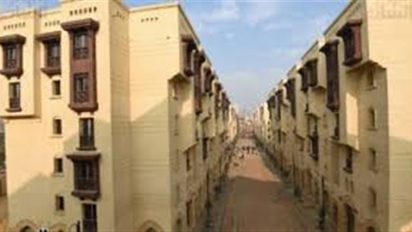 «تطوير العشوائيات» يتوعد أهالي روضة السيدة بسبب القمامة: «مش هنطبطب على حد.. وهنسحب منك الشقة» (فيديو)