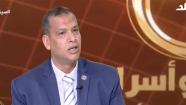 أمجد مرسي يحذر من التعامل مع الصفحات المزيفة للجهات الحكومية (فيديو)
