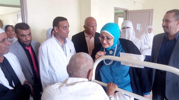 بقيادة سرور .. 76 عملية جراحية فى قافلة الصحة بأطفيح جنوب الجيزة(صور)