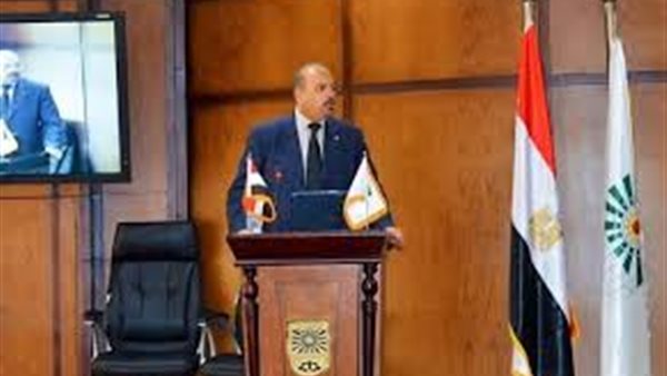 رئيس معهد التخطيط القومى: مصر رقم 8 فى قائمة الدول الأكثر زيادة سكانية 