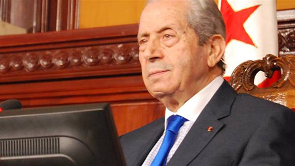 سياسية تونسية:  رئيس الوزراء خان «السبسي».. ومحمد الناصر الأحق بالرئاسة (فيديو)