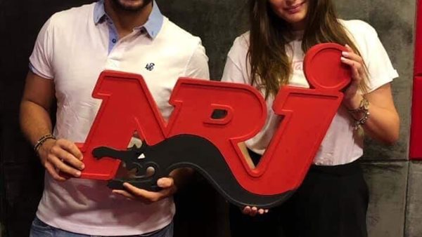 هنادي مهنى: 