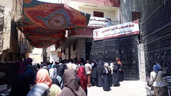 مؤسسة أبو العينين للنشاط الاجتماعي والخيرية تحتفل بقدوم عيد الاضحي المبارك بتوزيع مائة ألف كيلو من لحوم الأضاحي (صور)