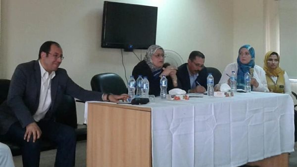 وكيل صحة الجيزة تجتمع بمديرى المستشفيات للاستعداد لعيد الاضحى وتطوير وحدة المناظير بخمس مستشفيات (صور)