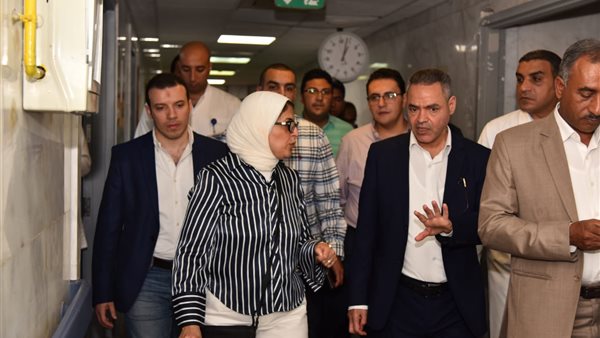 لليوم الثاني بعد جولتها التفقدية أول أيام عيد الأضحى..وزيرة الصحة تزور مستشفى العلمين لمتابعة أعمال التطوير