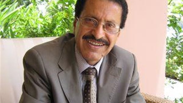 مستشار الحكومة اليمنية: انقسامات «عدن» شجعت إيران على إعلان دعمها لـ «الحوثيين» (فيديو)