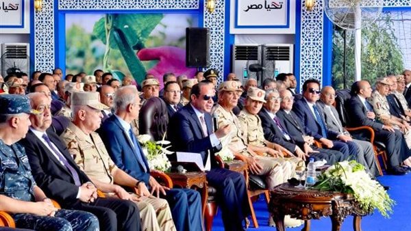 تعليق قوي من أحمد موسي حول سؤال الرئيس للواء محمد عبد الحي عن راتبه (فيديو)