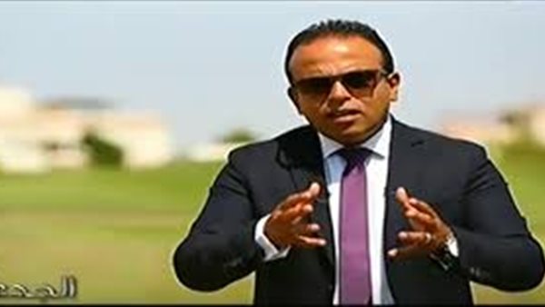 إعلامي يطالب بمراجعة قرارات الازالة الصادرة من محافظة بنى سويف لمزارعى وادى الفقيرة (فيديو)