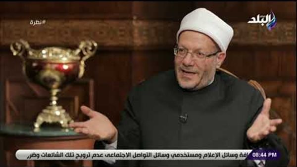 مفتي الجمهورية يعلق على حملة الهجوم ضد «البخاري»: لا قداسة لأحد سوى الأنبياء(فيديو)