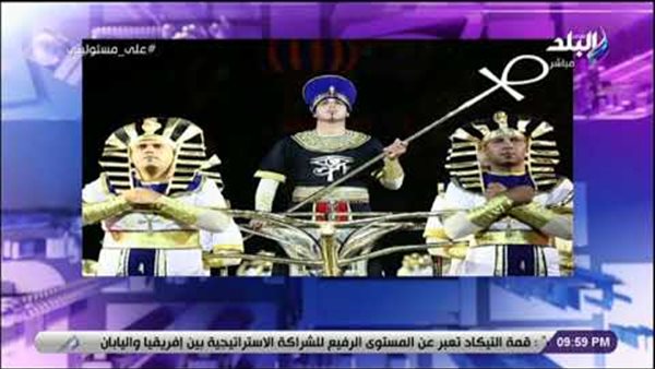 أحمد موسى يطالب بالتصويت لدعم الموسيقات العسكرية المصرية في المهرجان الدولي (فيديو)