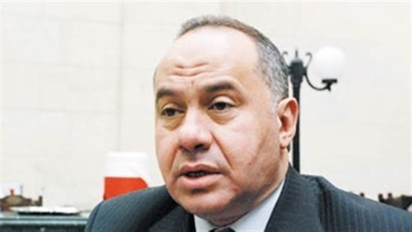 أحمد شيحة يكشف حقيقة زيادة الأسعار بعد إلغاء الدولار الجمركي (فيديو)